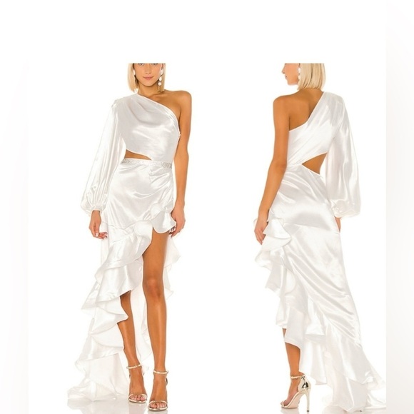 Bronx and Banco Dresses & Skirts - Bronx And Banco One Sleeve Cut Out Bridal Gown Size Large